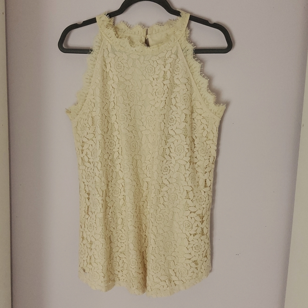 Berryou clothing Women's Sleevless Top Size L